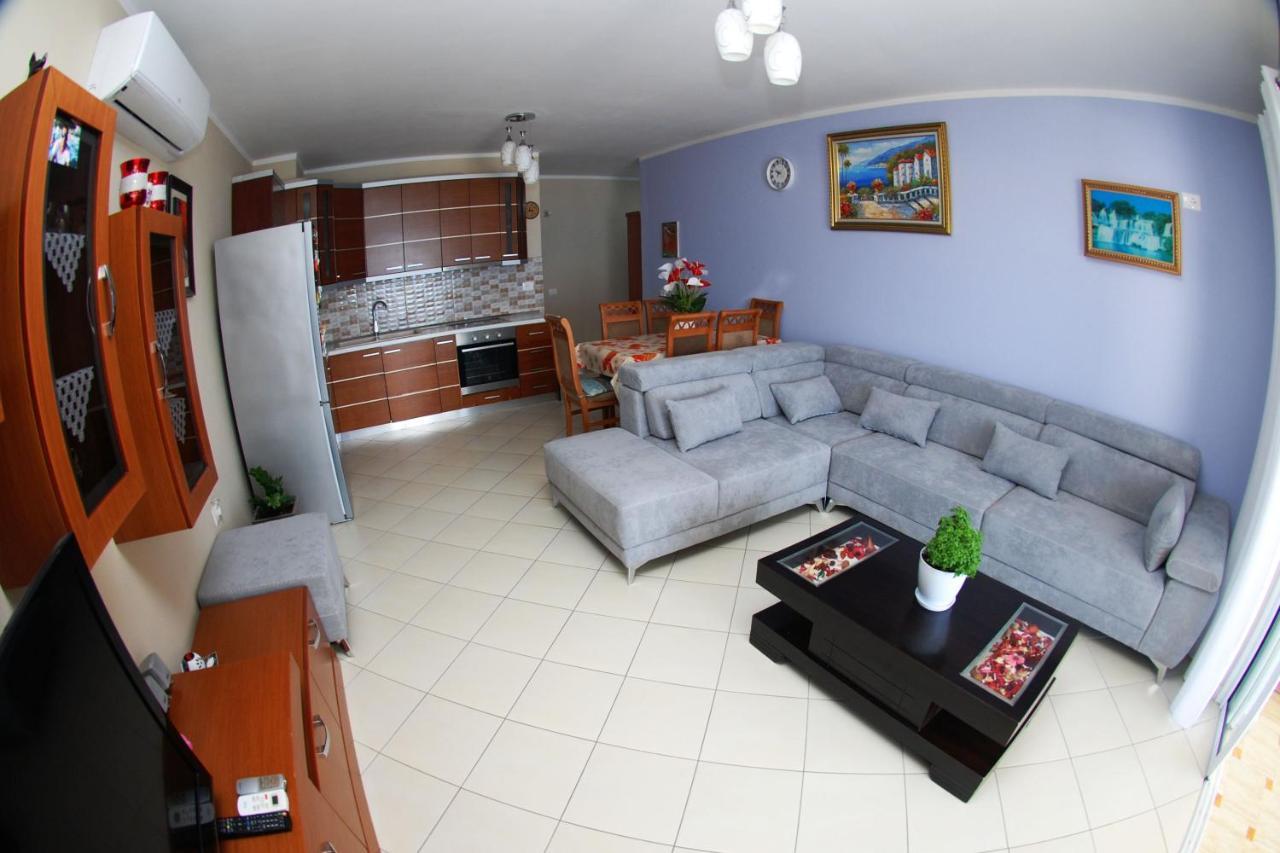 Alban Sea View Apartment Sarande Exterior photo